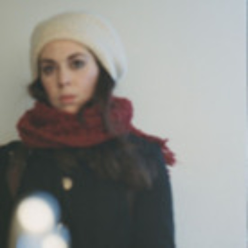 Meet your Posher, Roxanna